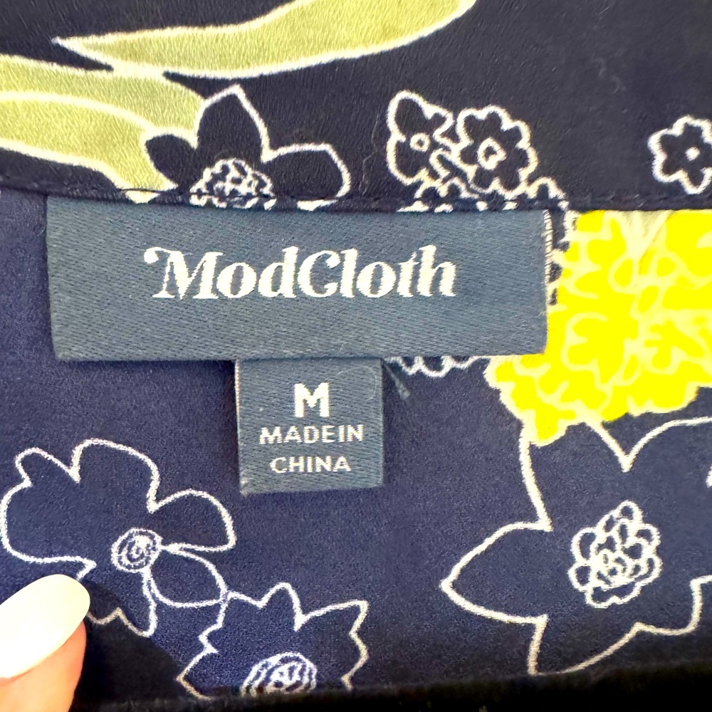 ModCloth shirt - Picture 2 of 3
